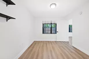 243 City View Dr, Fort Lauderdale, FL 33311 - Photo 16