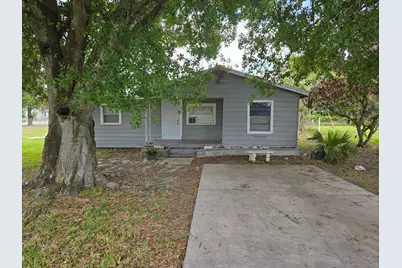 408 NW 10th Avenue, Okeechobee, FL 34974 - Photo 1