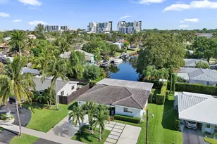 381 SE 3rd St, Pompano Beach, FL 33060 - Photo 4