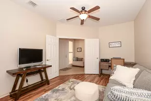 421 NW Sunview Way, Port Saint Lucie, FL 34986 - Photo 32