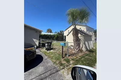3621 Morton Avenue, West Palm Beach, FL 33405 - Photo 10