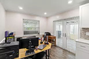 6271 Hope St, Hollywood, FL 33024 - Photo 14