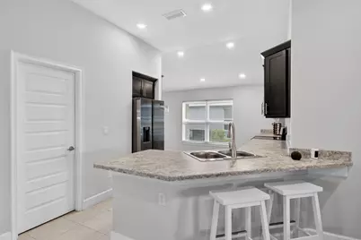 8705 Merano Avenue, Fort Pierce, FL 34951 - Photo 12