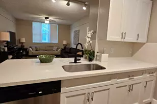 780 S Sapodilla Ave, West Palm Beach, FL 33401 - Photo 6