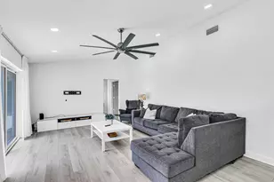 6183 Vista Linda Ln Ln, Boca Raton, FL 33433 - Photo 8