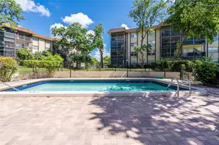 6201 N Falls Cir Dr, Lauderhill, FL 33319 - Photo 28
