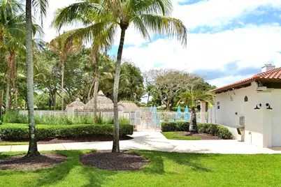 4361 Dogwood Circle, Weston, FL 33331 - Photo 14