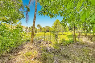 12821 N 86th Rd Road N, The Acreage, FL 33412 - Photo 54