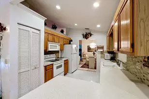 12821 N 86th Rd Road N, The Acreage, FL 33412 - Photo 22