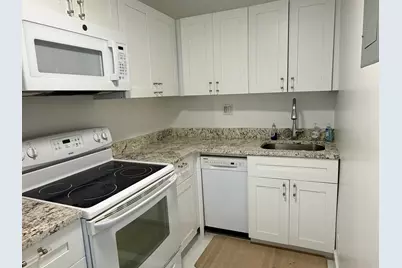 3000 Riomar Street #703, Fort Lauderdale, FL 33304 - Photo 4