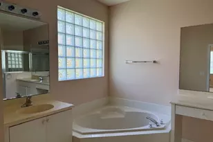 658 NW Stanford Ln, Port Saint Lucie, FL 34983 - Photo 18