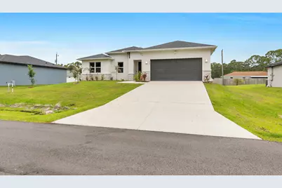 544 Higgs Avenue NW, Palm Bay, FL 32907 - Photo 2