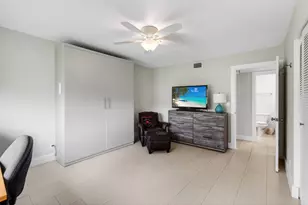 5250 NW 3rd Ct, Delray Beach, FL 33445 - Photo 14