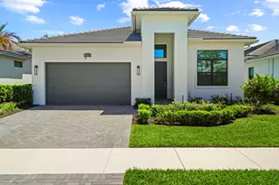 2752 SE Ashfield Dr, Port Saint Lucie, FL 34984 - Photo 1