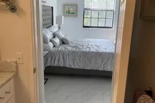 630 S Sapodilla Ave, West Palm Beach, FL 33401 - Photo 8