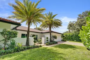 2804 Banyan Blvd Cir NW, Boca Raton, FL 33431 - Photo 2