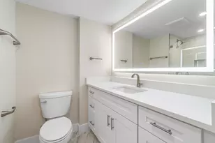 16 Stratford Dr E, Boynton Beach, FL 33436 - Photo 26