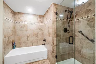 24 Stratford Dr E, Boynton Beach, FL 33436 - Photo 16