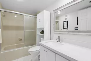 1709 Whitehall Dr, Davie, FL 33324 - Photo 14