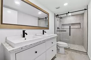 6866 Huntington Ln, Delray Beach, FL 33446 - Photo 1