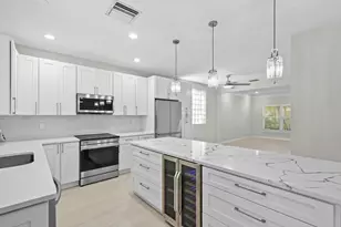 3189 SW Solitaire Palm Dr, Palm City, FL 34990 - Photo 16