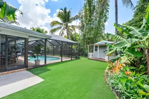 5540 SW 3rd St, Plantation, FL 33317 - Photo 14