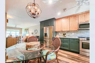 2800 Indian River Boulevard #8, Vero Beach, FL 32960 - Photo 4