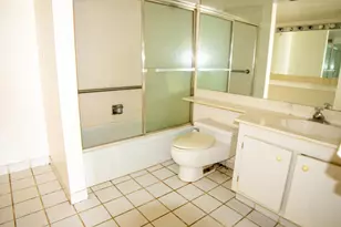 1650 NE 115th St, Miami, FL 33181 - Photo 20