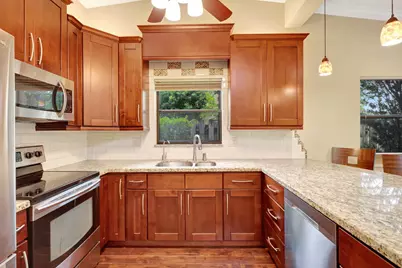 1003 Raintree Lane, Palm Beach Gardens, FL 33410 - Photo 18