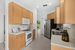 9558 SW Flowermound Cir, Port Saint Lucie, FL 34987 - Photo 10