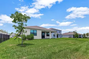 5795 SE Sky Blue Cir, Stuart, FL 34997 - Photo 34