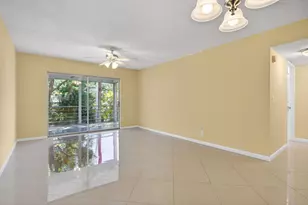 3060 Holiday Springs Blvd, Margate, FL 33063 - Photo 2