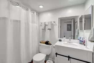 66 Capri B, Delray Beach, FL 33484 - Photo 22