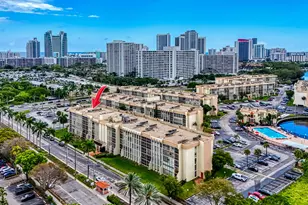 2000 Atlantic Shores Blvd, Hallandale Beach, FL 33009 - Photo 50