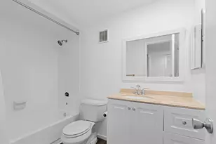 470 Executive Center Dr, West Palm Beach, FL 33401 - Photo 10