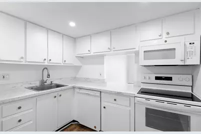 470 Executive Center Drive #5k, West Palm Beach, FL 33401 - Photo 6