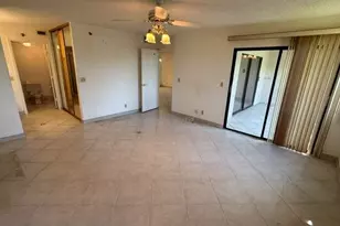 2238 N Cypress Bend Dr, Pompano Beach, FL 33069 - Photo 12