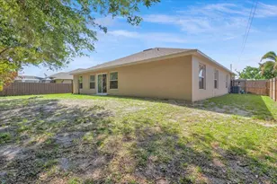 538 SW Comet Terrace, Port Saint Lucie, FL 34953 - Photo 46