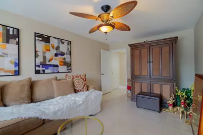 3887 Hamilton Key, West Palm Beach, FL 33411 - Photo 10