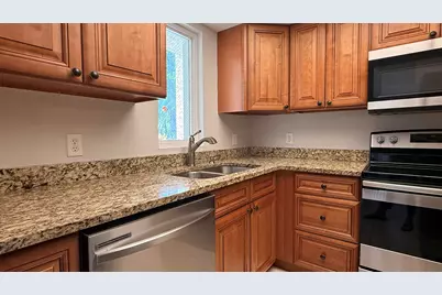 1694 SE Green Acres Circle #Gg 101, Port Saint Lucie, FL 34952 - Photo 2