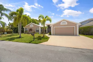 4720 NW 7th St, Deerfield Beach, FL 33442 - Photo 2