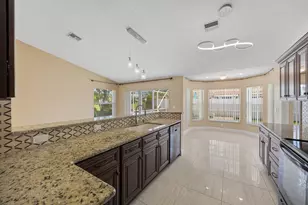 4720 NW 7th St, Deerfield Beach, FL 33442 - Photo 16