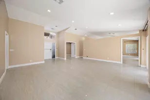 4720 NW 7th St, Deerfield Beach, FL 33442 - Photo 8