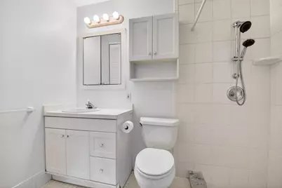 2886 E Fernley Dr Drive E #9, West Palm Beach, FL 33415 - Photo 20