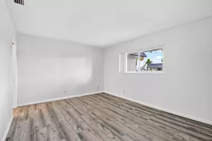 2886 E Fernley Dr Dr E, West Palm Beach, FL 33415 - Photo 22