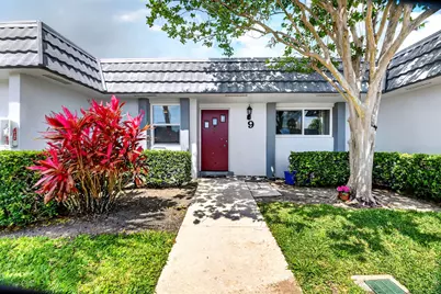 2886 E Fernley Dr Drive E #9, West Palm Beach, FL 33415 - Photo 2