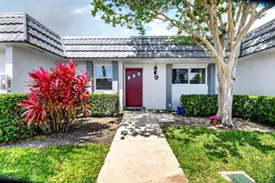 2886 E Fernley Dr Dr E, West Palm Beach, FL 33415 - Photo 2