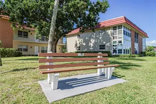 28 Pine Arbor Ln, Vero Beach, FL 32962 - Photo 4