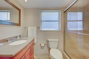 823 Cypress Blvd, Pompano Beach, FL 33069 - Photo 10