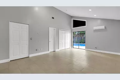 7659 Sierra Terrace W, Boca Raton, FL 33433 - Photo 10